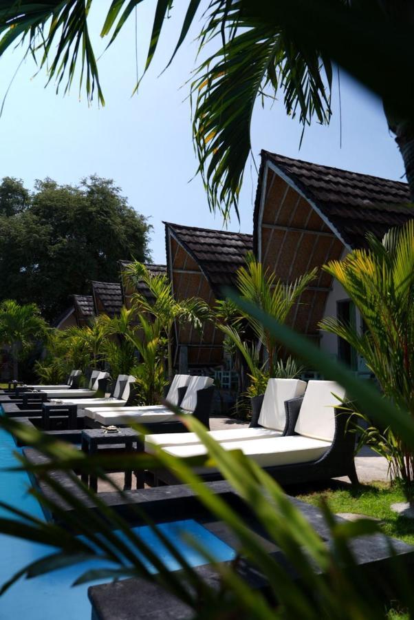 Copacabana Gili Air Hotel Mataram Luaran gambar
