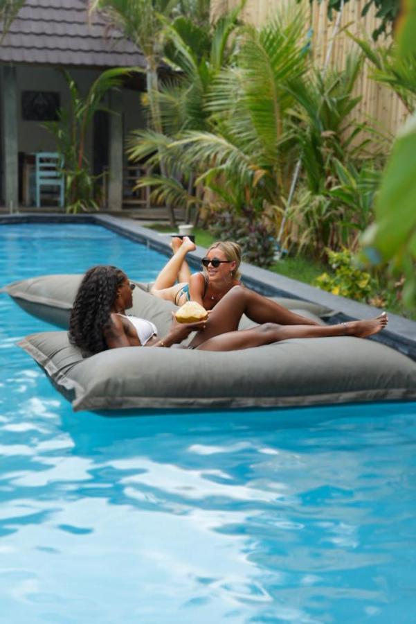 Copacabana Gili Air Hotel Mataram Luaran gambar